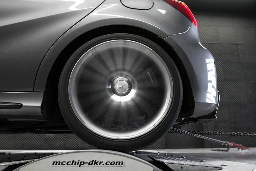  Mercedes-Benz A45 AMG by Mcchip-DKR 2015 года  (фото 4 из 6)